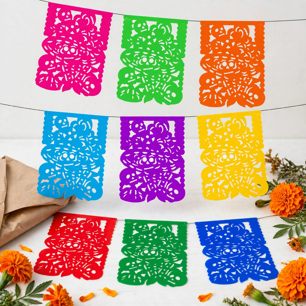 10 Guirnaldas Día de Muertos Catrina Divina Multicolor Plástico 50 Metros Totales